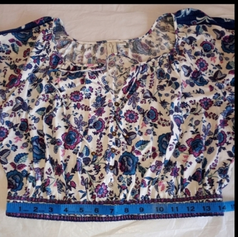 Joie X Revolve Folk Song Peasant Blouse 100% Viscose, Mixed Print Floral, Medium - Picture 8 of 9
